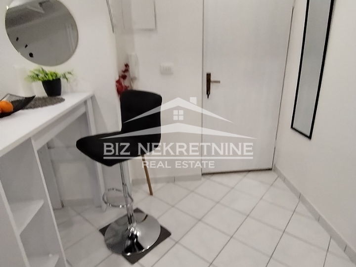 Rijeka, Centar, 1S stan