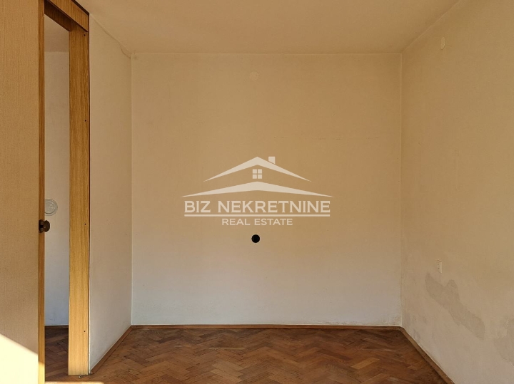 Stan Vojak - odlična pozicija - za adaptaciju