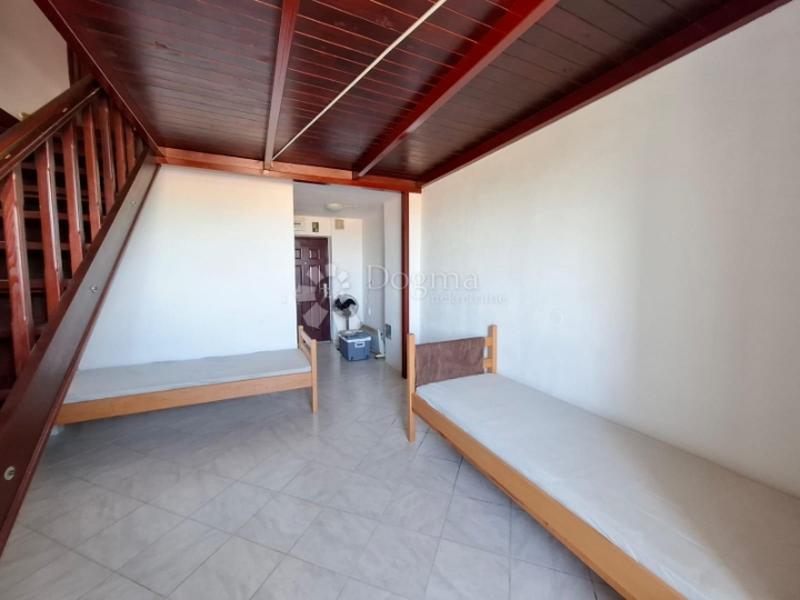 Poreč (okolica) - Stan 300m od mora, pogled more