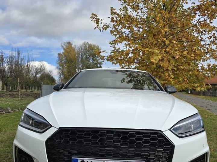 Audi A5, b9 S line Coupe