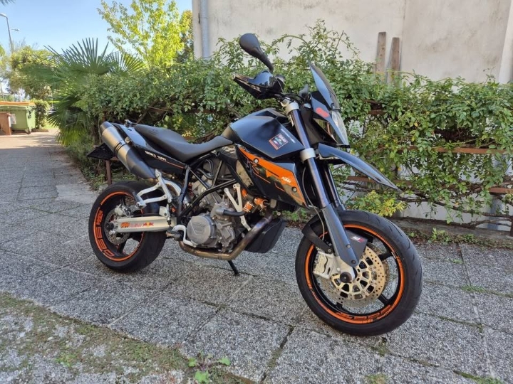 Ktm sm 990