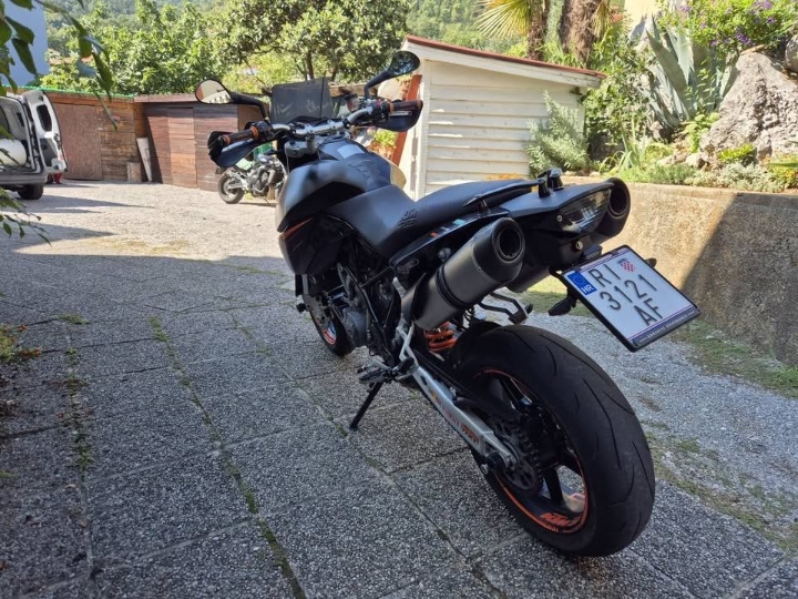 Ktm sm 990
