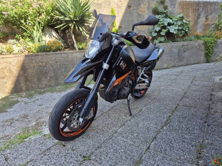 Ktm sm 990