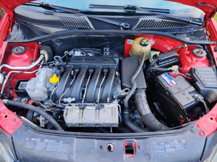 Renault Clio 1.4 16V