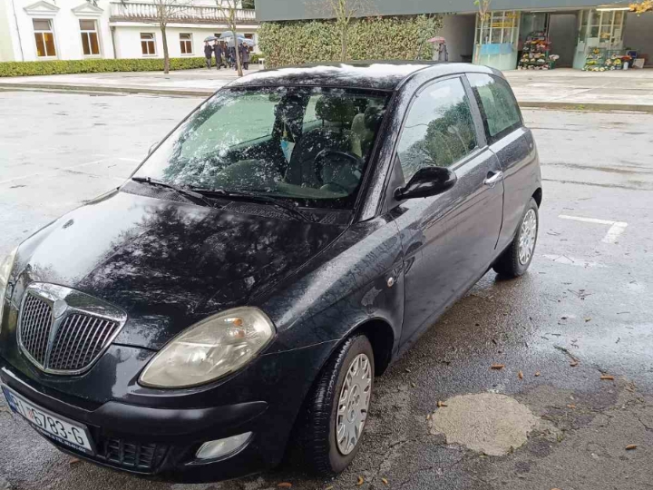 Lancia Ypsilon 1.2