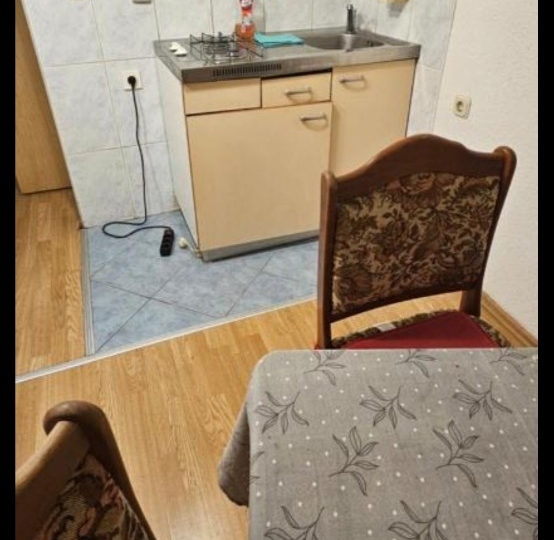 Iznajmljujem stan u Malinskoj