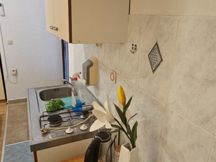 Iznajmljujem stan u Malinskoj