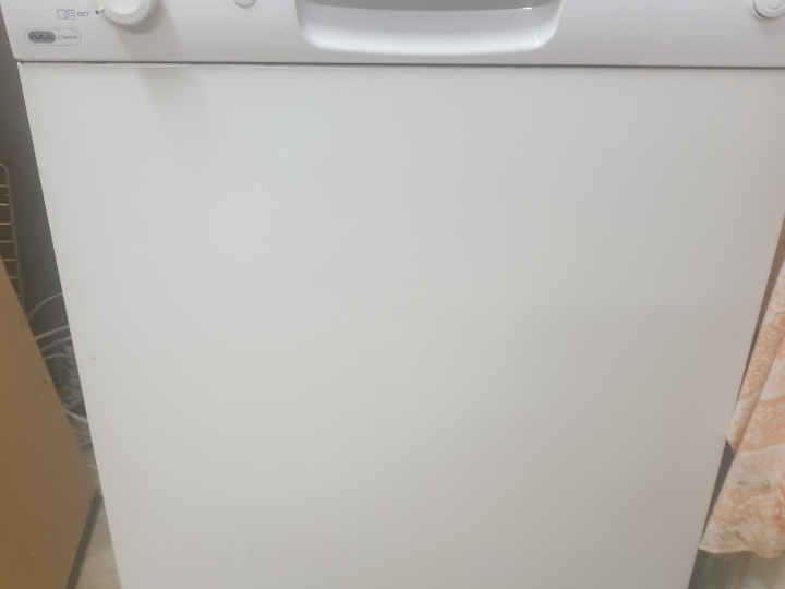 Perilica posuđa Whirpool