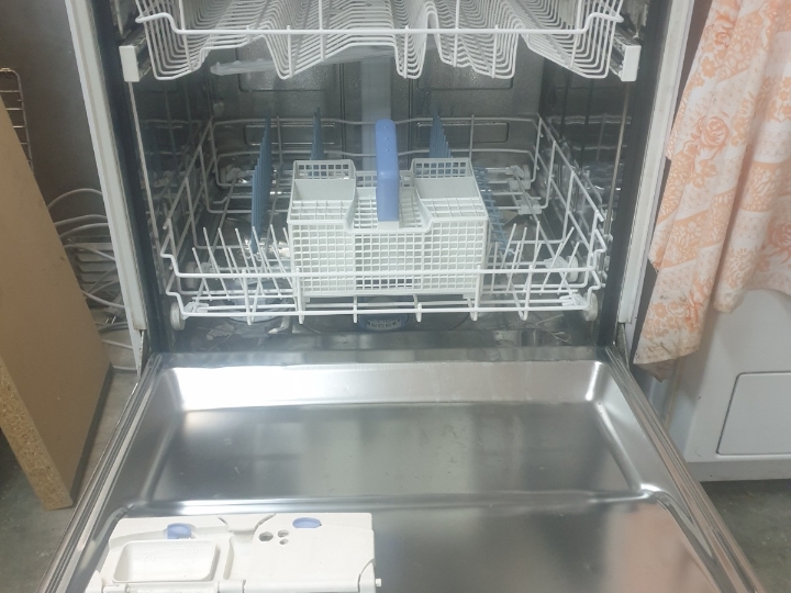 Perilica posuđa Whirpool