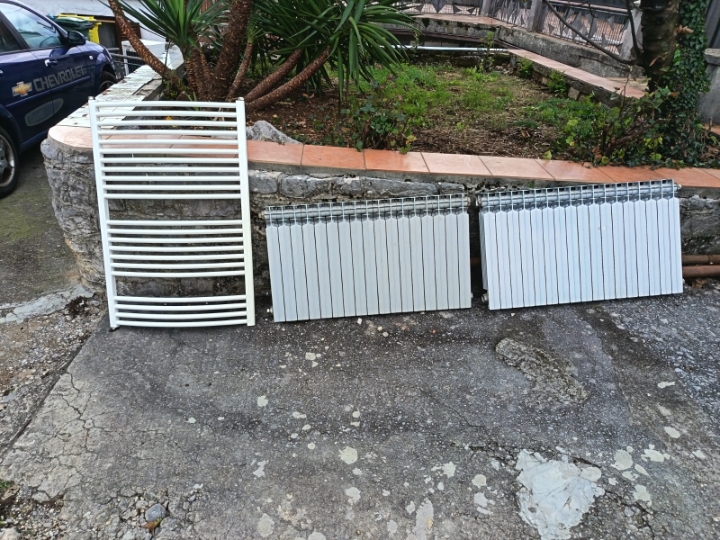 Plinski bojler, ormarić za plin...