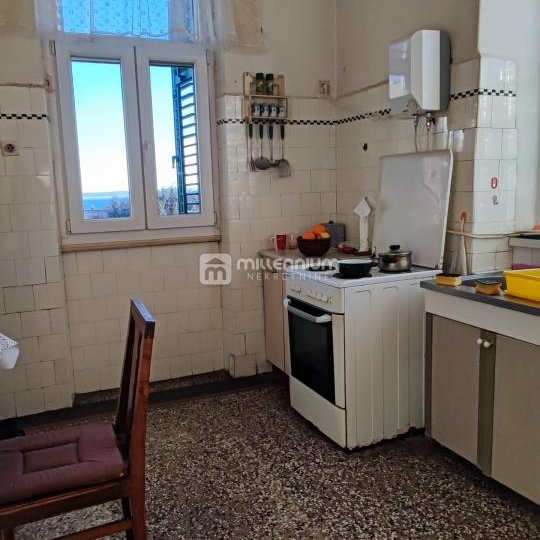 Gornja Vežica, etaža, 88.26m2, okućnica i pogled na more