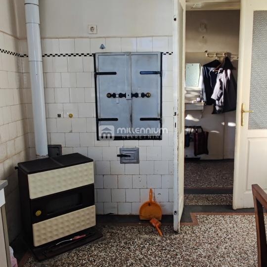 Gornja Vežica, etaža, 88.26m2, okućnica i pogled na more