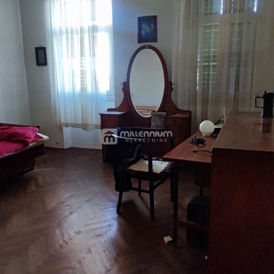 Gornja Vežica, etaža, 88.26m2, okućnica i pogled na more