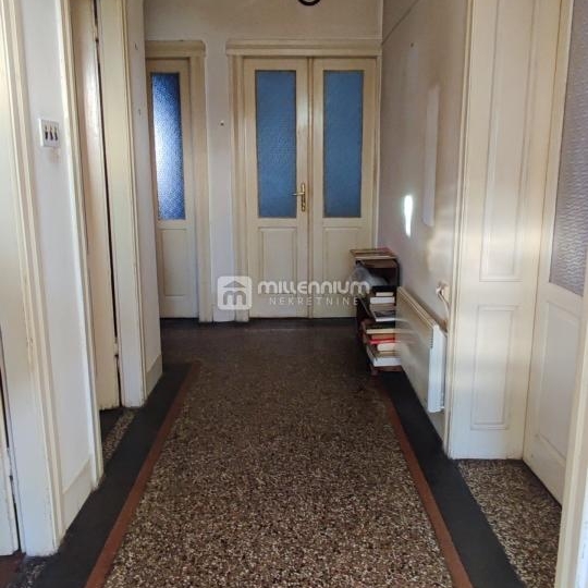 Gornja Vežica, etaža, 88.26m2, okućnica i pogled na more