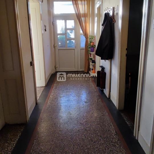 Gornja Vežica, etaža, 88.26m2, okućnica i pogled na more