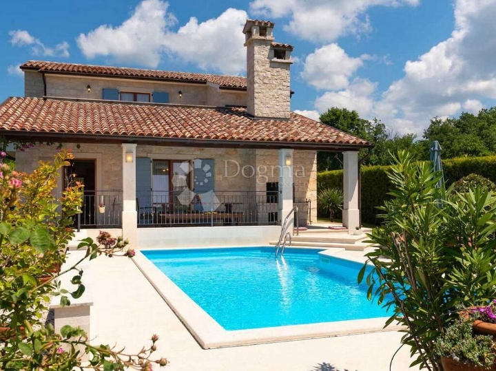 Sniženo!! Tinjan, istarska kamena ljepotica