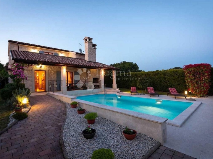 Sniženo!! Tinjan, istarska kamena ljepotica