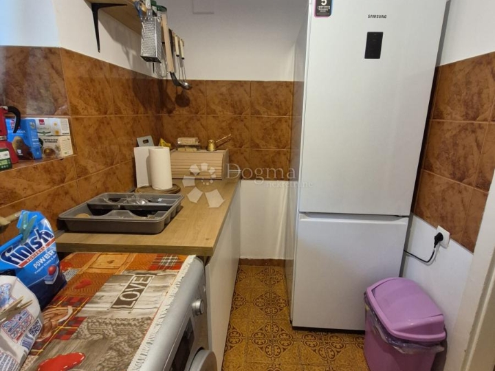 Vintage stan na Belvederu, 66m2