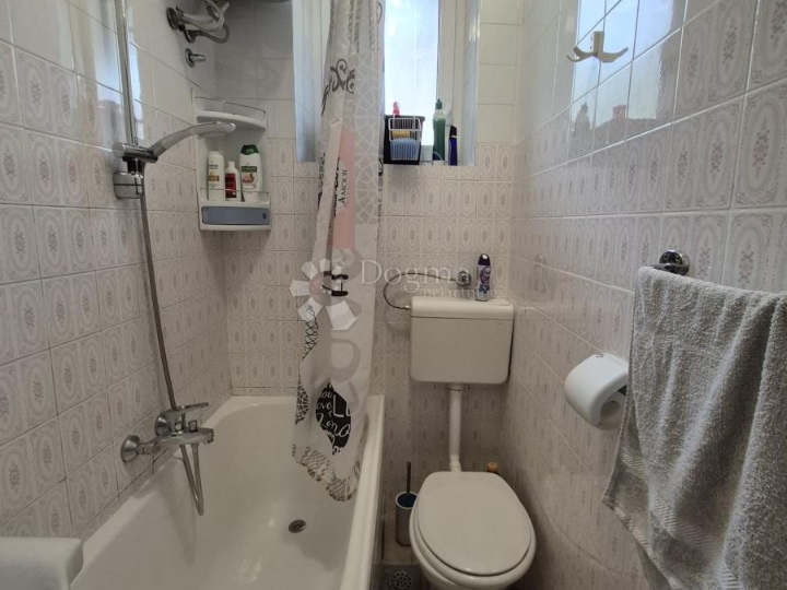 Vintage stan na Belvederu, 66m2