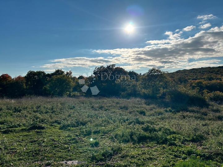 Bale – prilika, prekrasna građevinska parcela