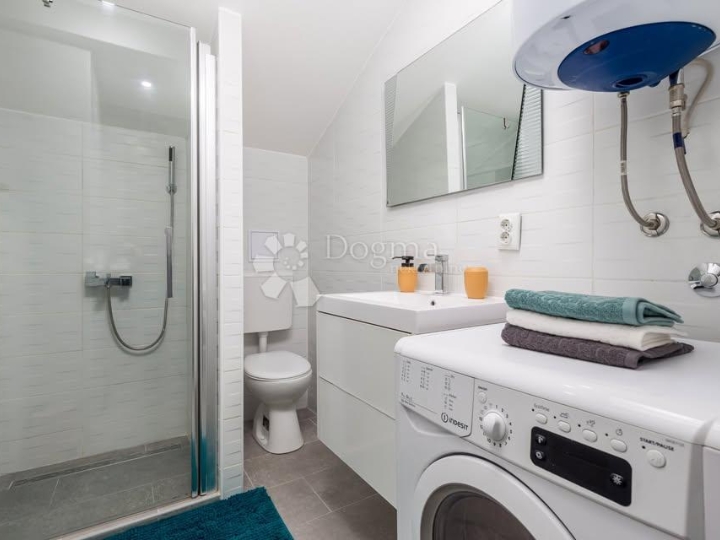 Rijeka, Centar,  2Skl., 53 m2, najam