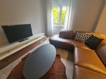 Novouređeni stan za najam – Bulevard