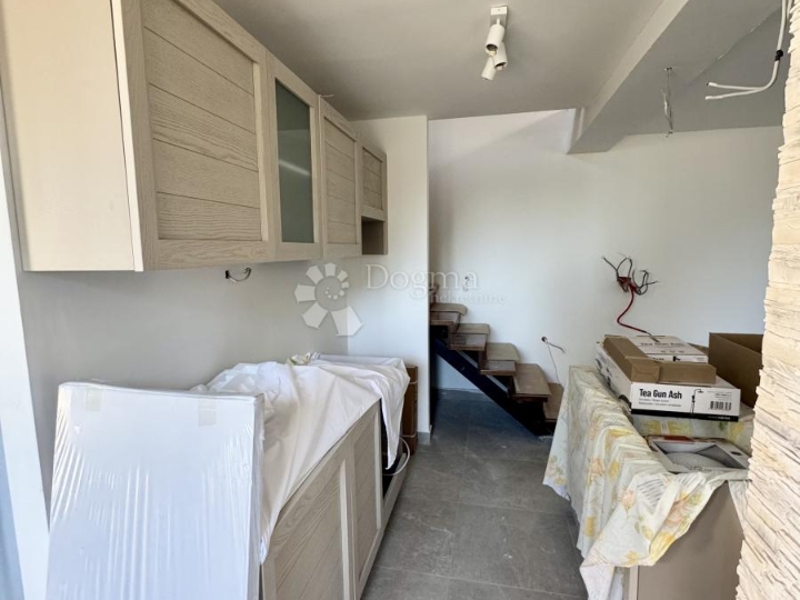 Kostrena - prostor za najam kakav bi svi htjeli!!!