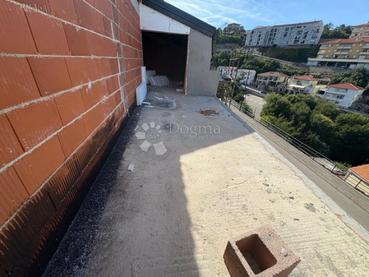 Pretprodajna cijena! Novogradnja s pogledom na more