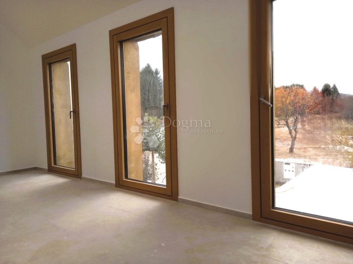 Ravna Gora, top novogradnja