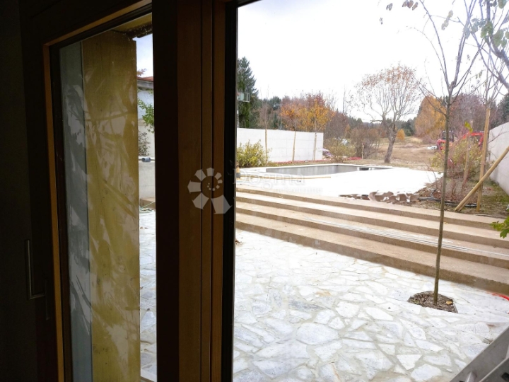 Ravna Gora, top novogradnja