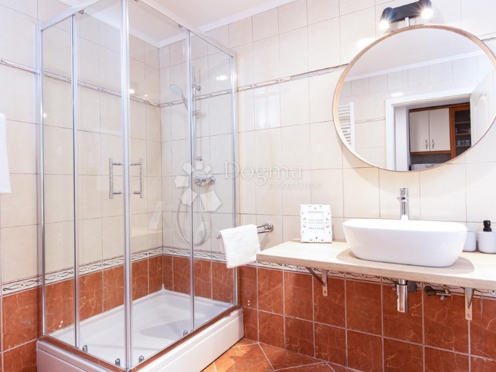 Opatija predivan stan s vrtom