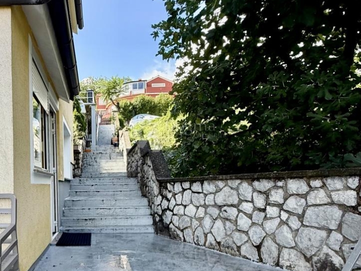 Opatija predivan stan s vrtom