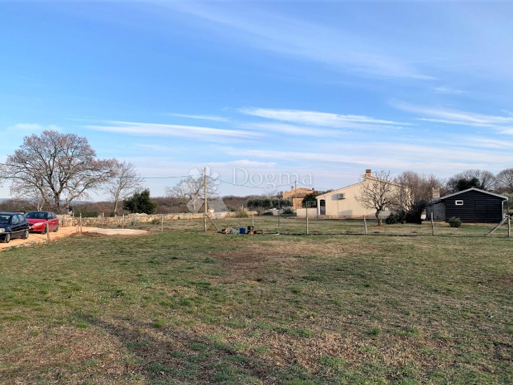 Krnica – prekrasna parcela s otvorenim pogledom