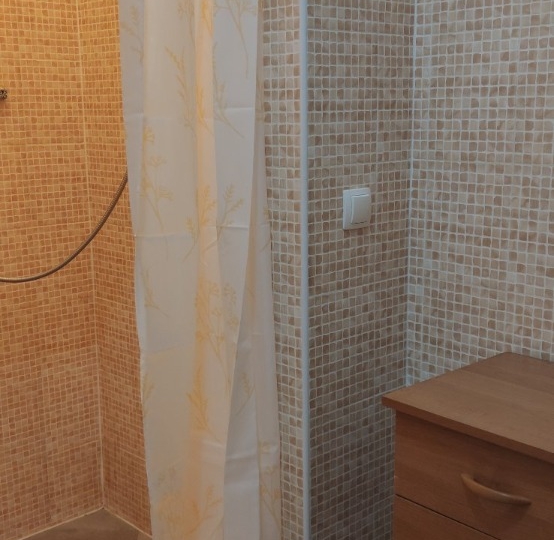 Iznajmljujem jednosoban stan