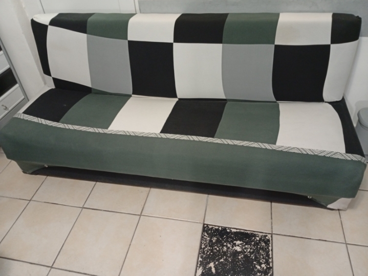Kauč dužine 190 cm - poklanjam