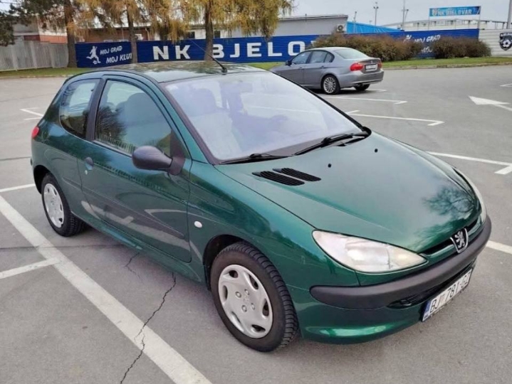 Peugeot 206. 2.0 Hdi