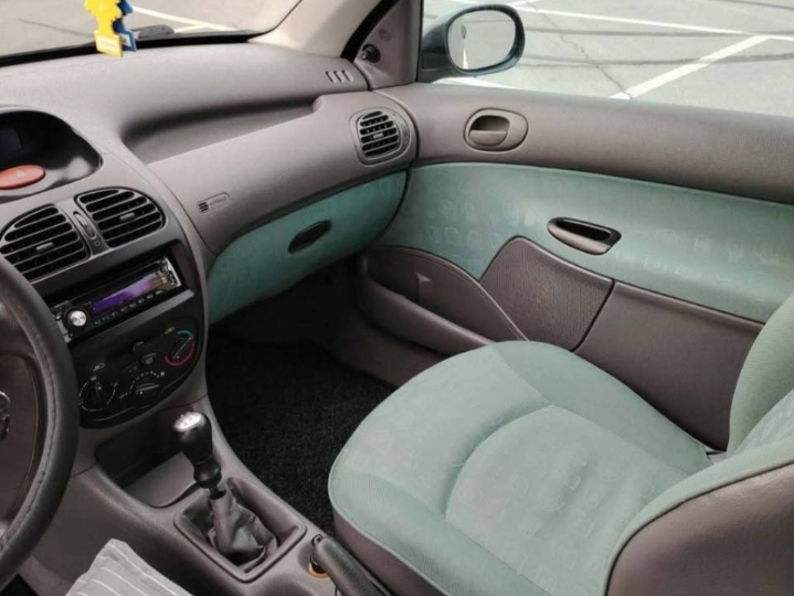 Peugeot 206. 2.0 Hdi