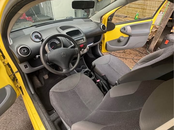 Peugeot 107