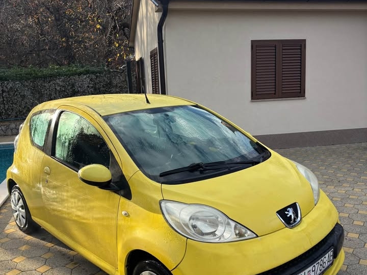 Peugeot 107