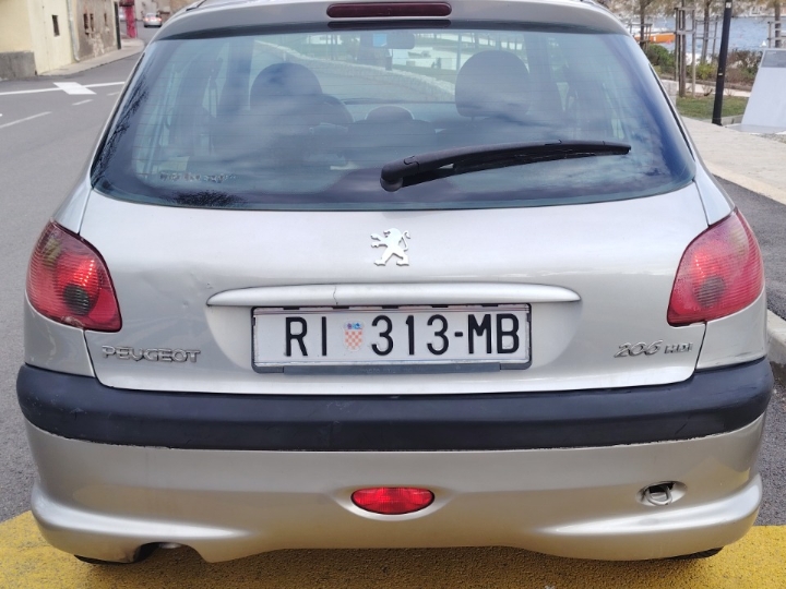 Peugeot 206
