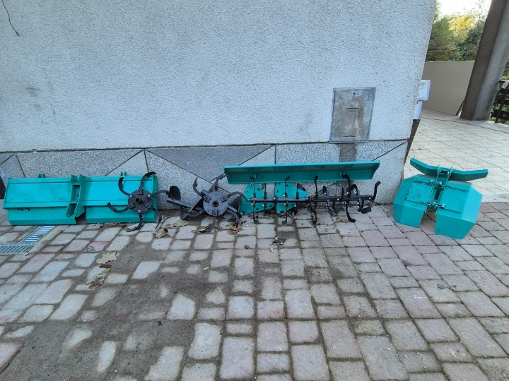 Najam mini bagera i traktora