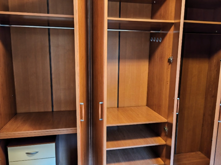 Pećine, dvosobni stan s okućnicom