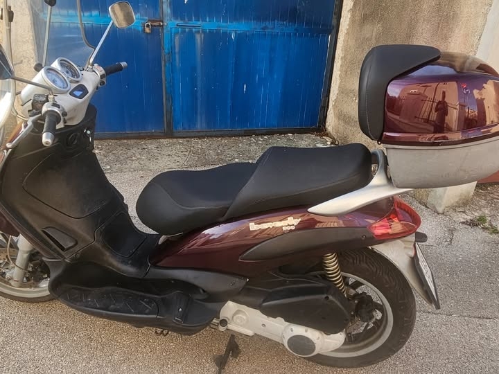 2003 Piaggio Beverly 200