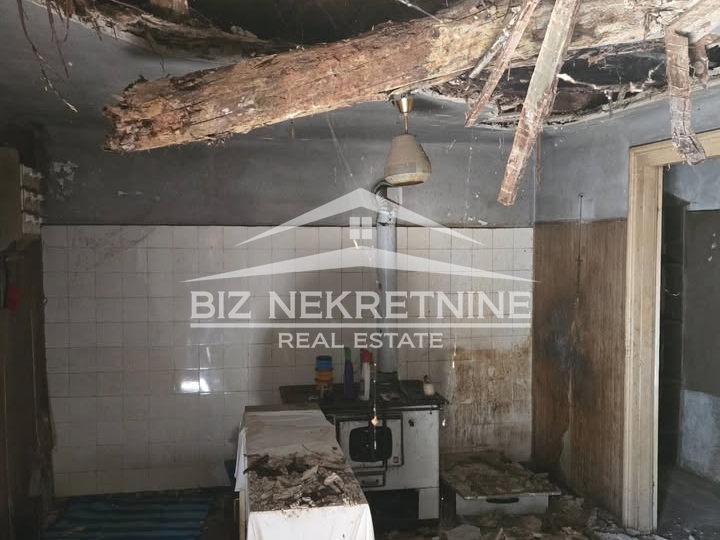 Kostrena - kuća za totalnu adaptaciju