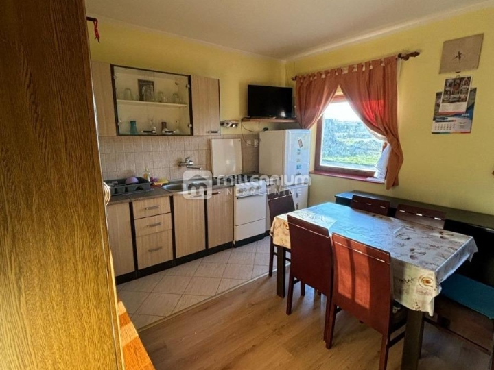 Plaški, samostojeća kuća, 140m2