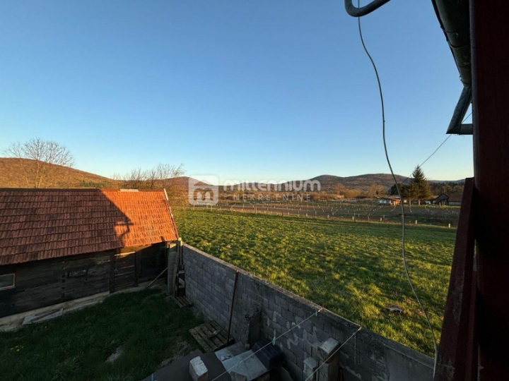 Plaški, samostojeća kuća, 140m2