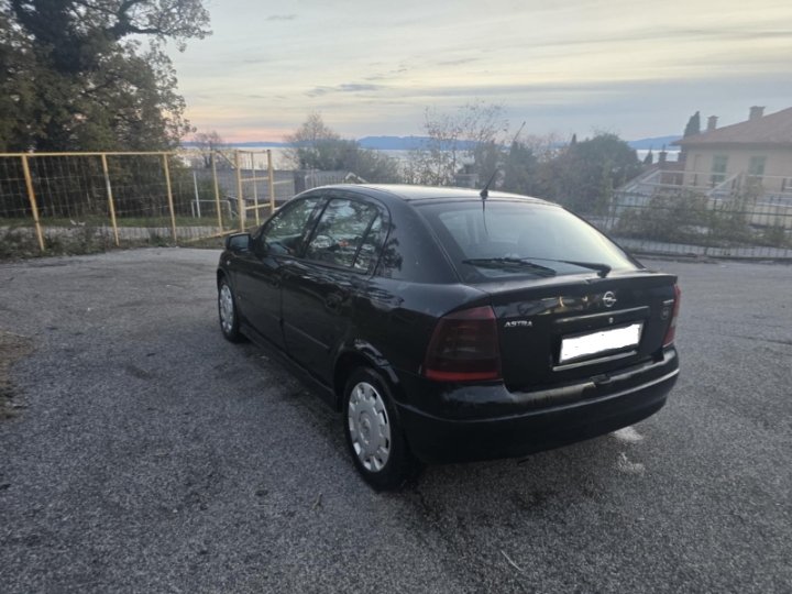 Opel Astra 1.7td