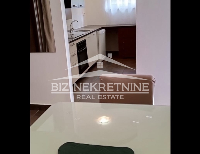 Srdoči - stan 1S+DB, 56 m2