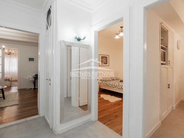 Rijeka-Centar 2S+DB 75m2 na samom Korzu s parkirnim mjestom