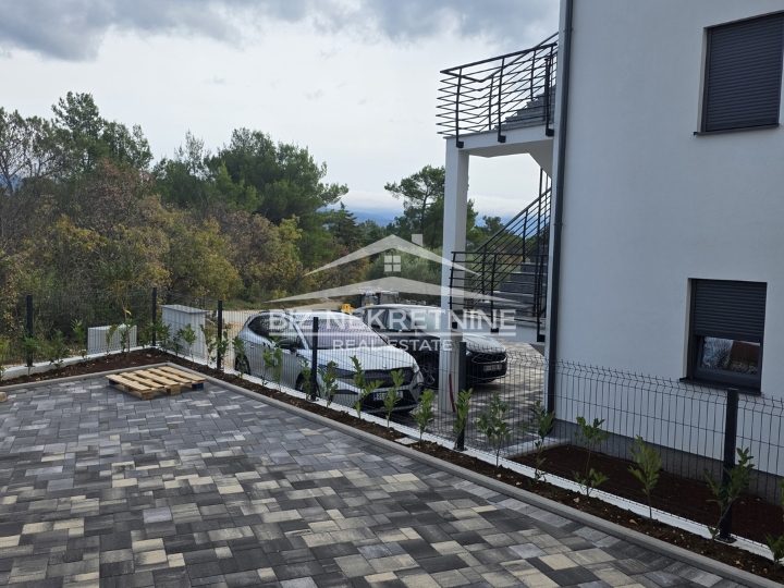 Krk-Čižići, 2S+DB, 70m2, novogradnja s pogledom na more